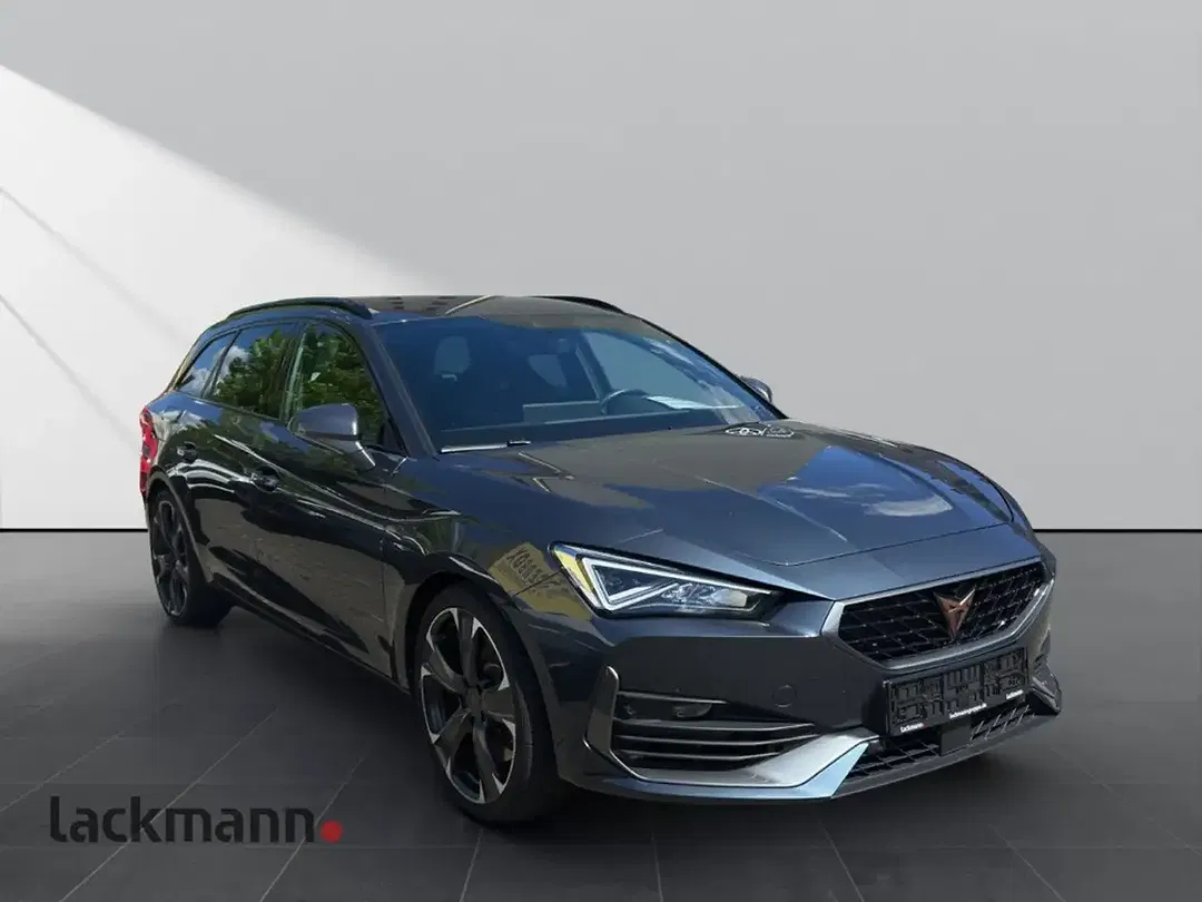 CUPRA Leon - Thumbnail 4