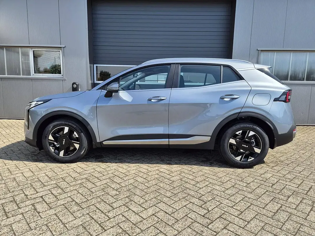 Kia Sportage - Thumbnail 2