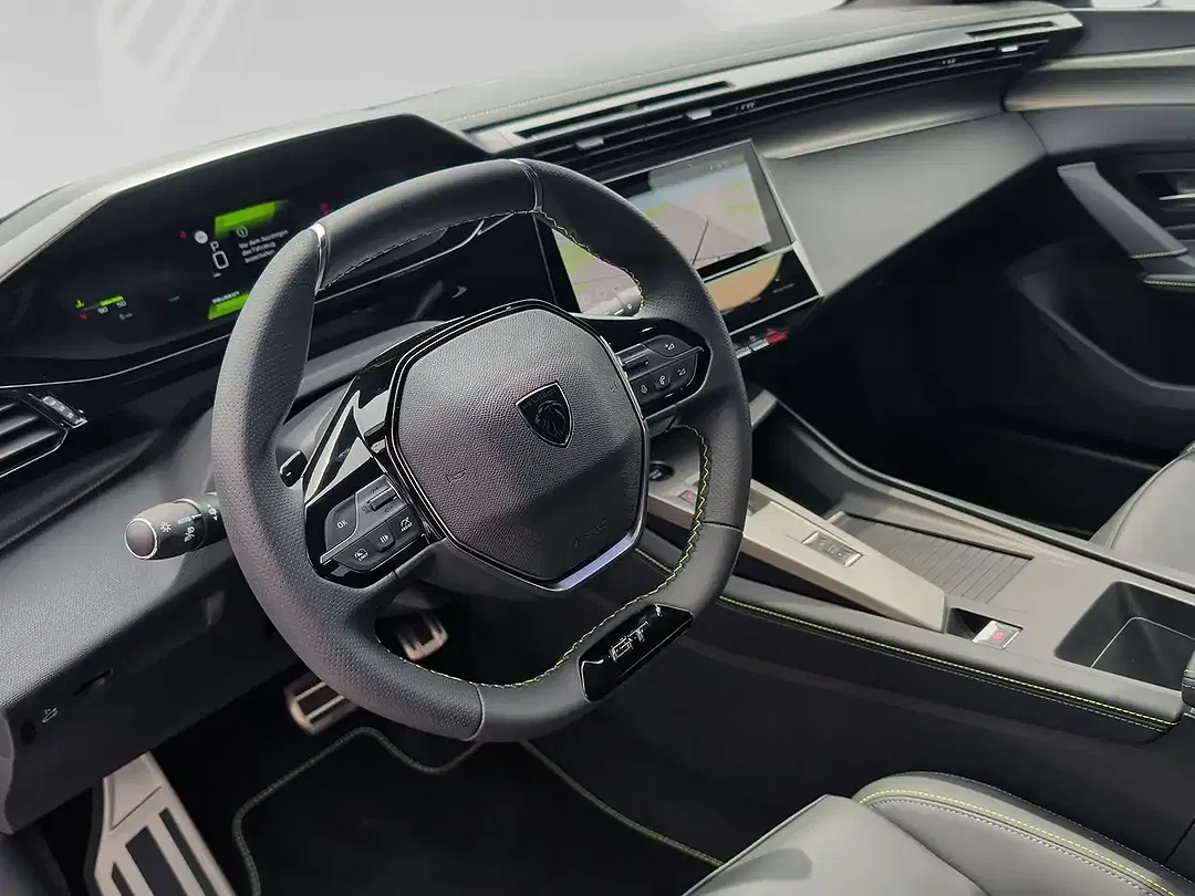 Peugeot 308 - Thumbnail 13
