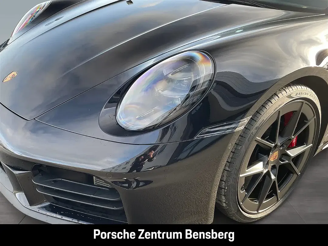 Porsche 911 - Thumbnail 10