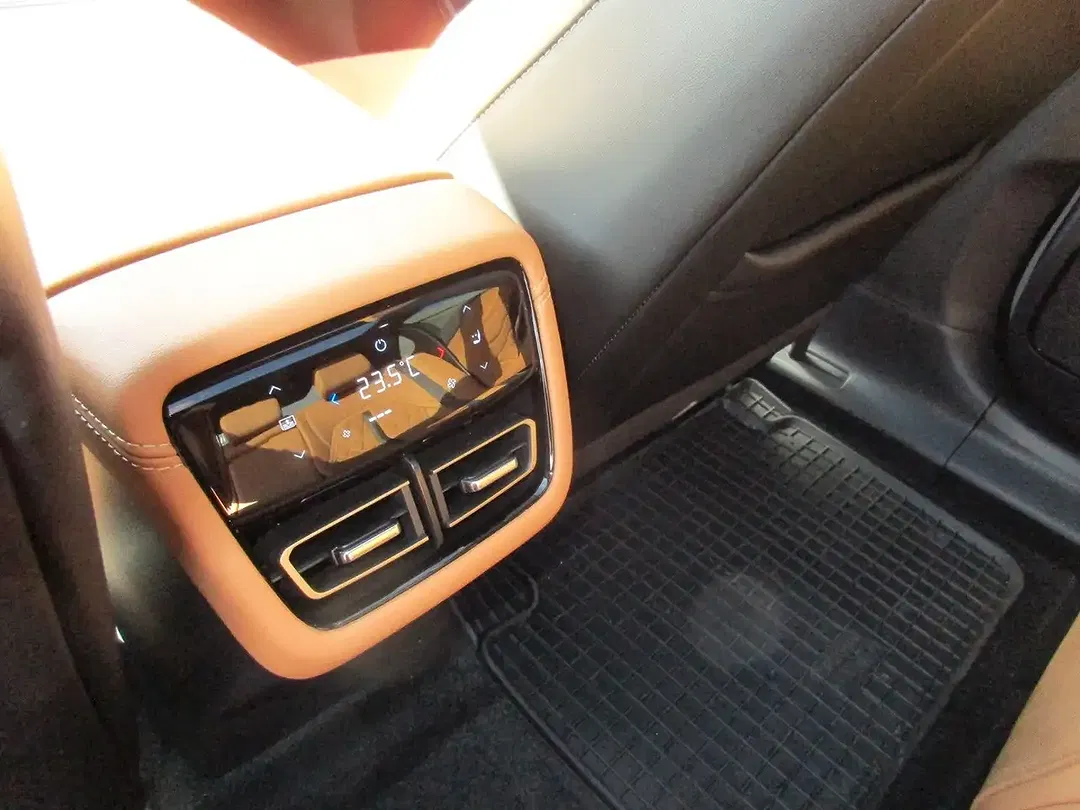 Mazda 6e - Thumbnail 14