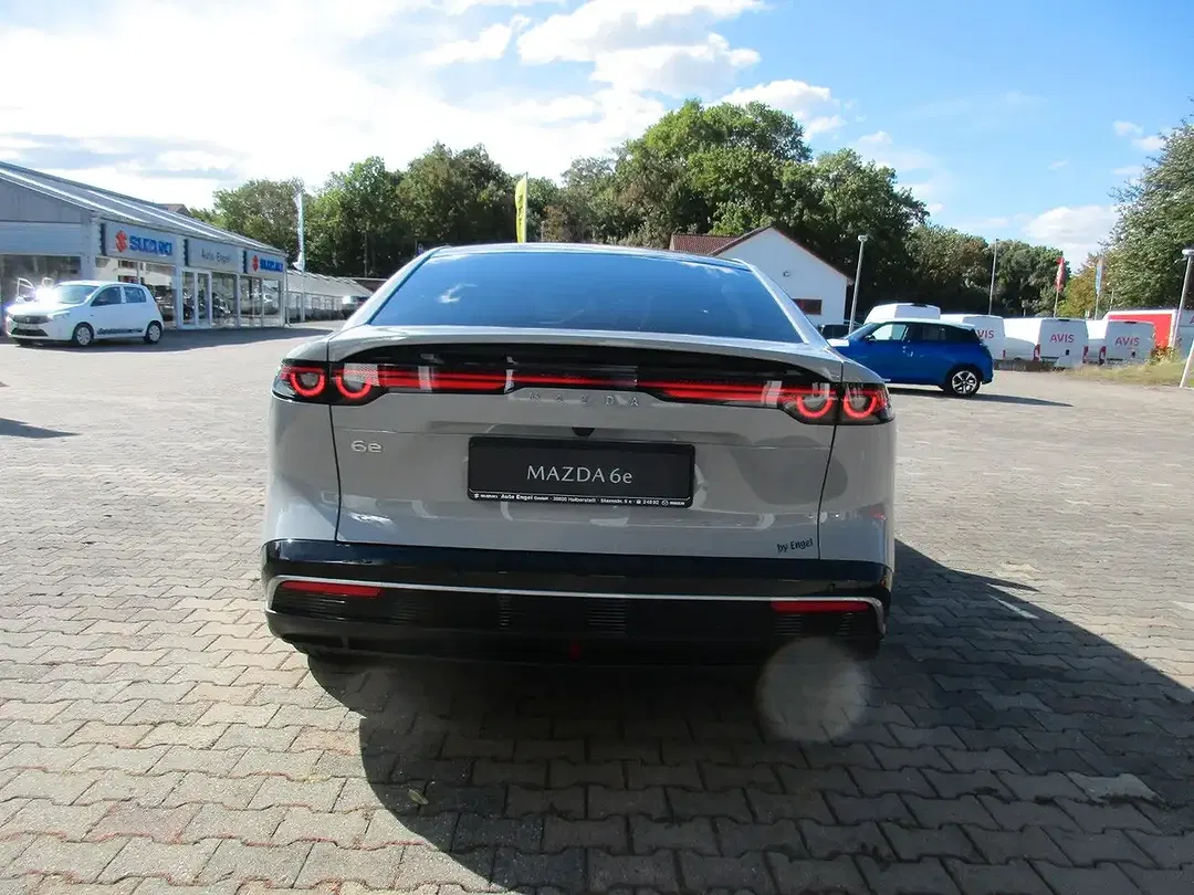 Mazda 6e - Thumbnail 5