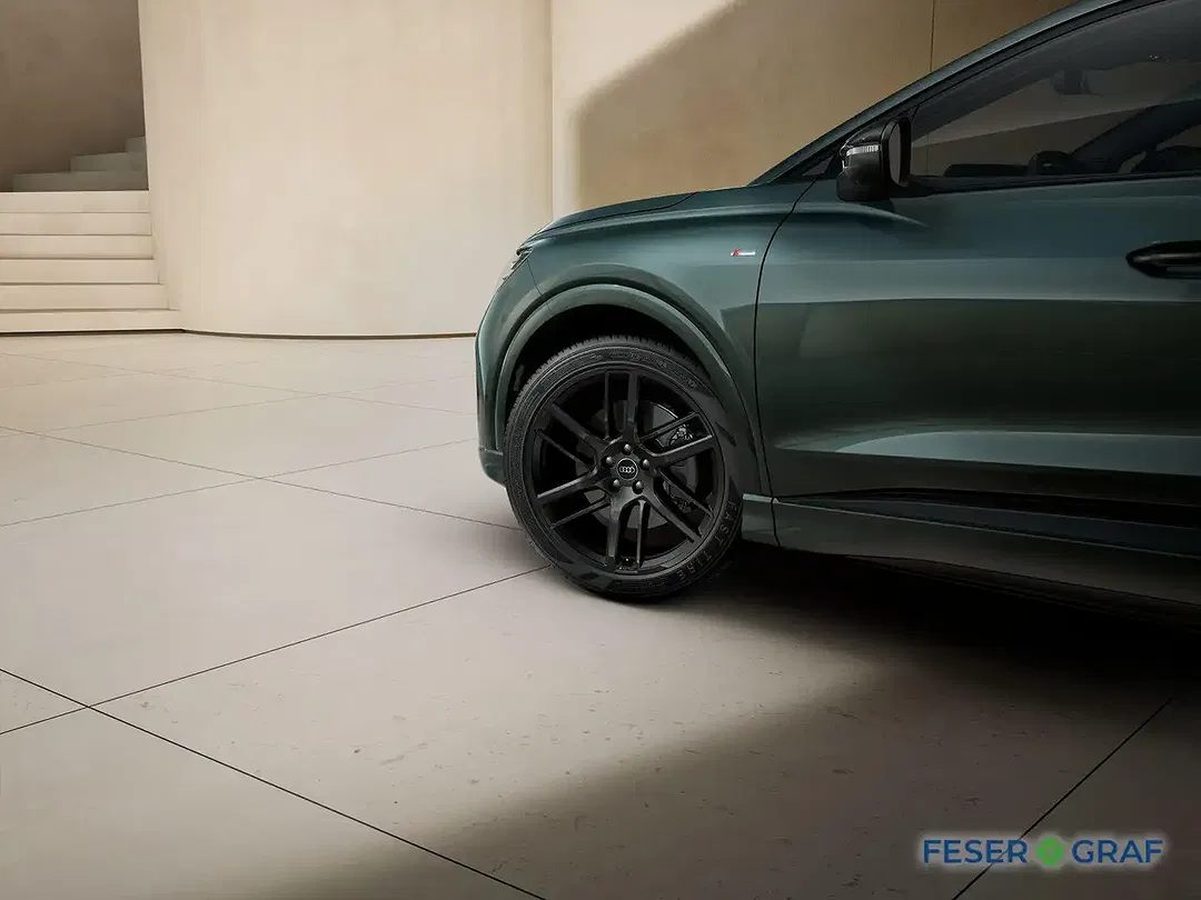 Audi Q4 e-tron - Thumbnail 6