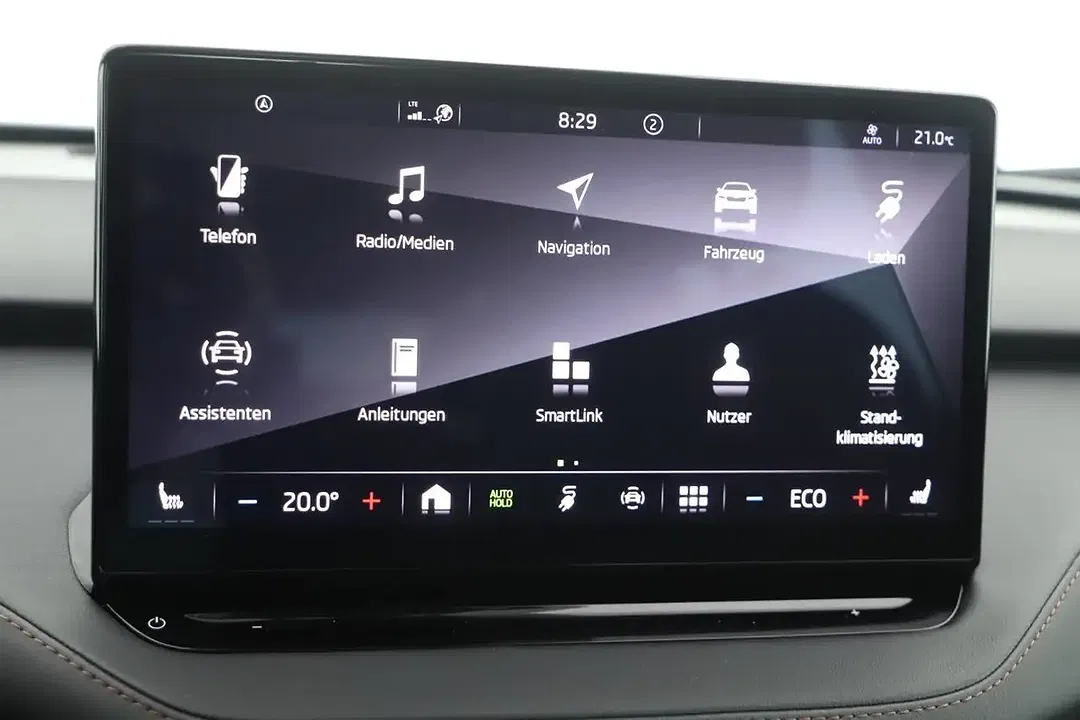 Skoda Enyaq - Thumbnail 10