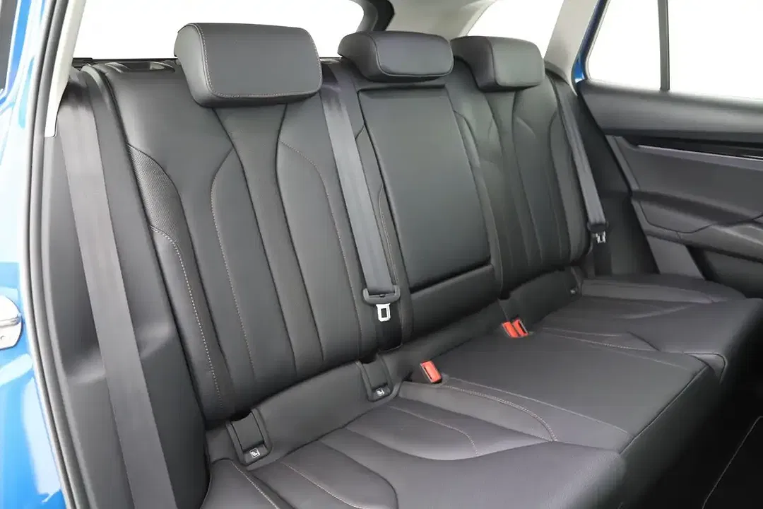 Skoda Enyaq - Thumbnail 6