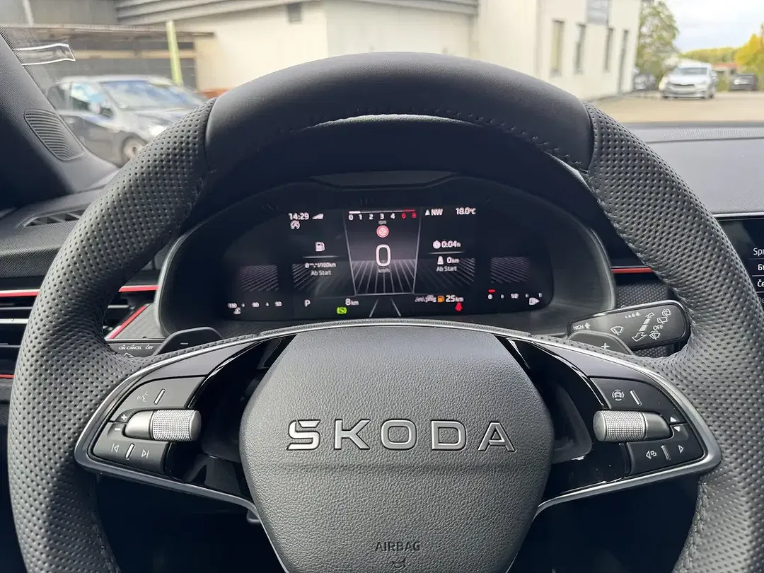 Skoda Kamiq - Thumbnail 15