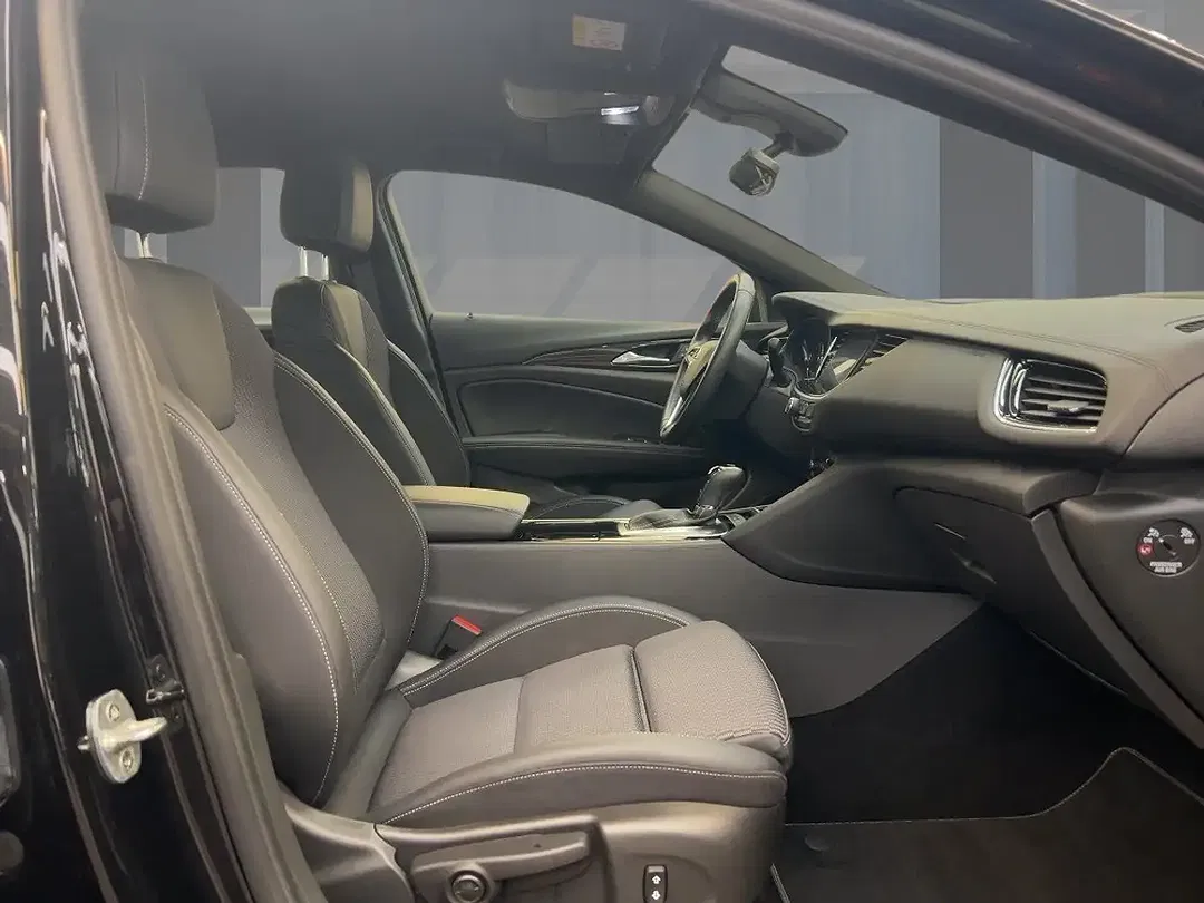 Opel Insignia - Thumbnail 7