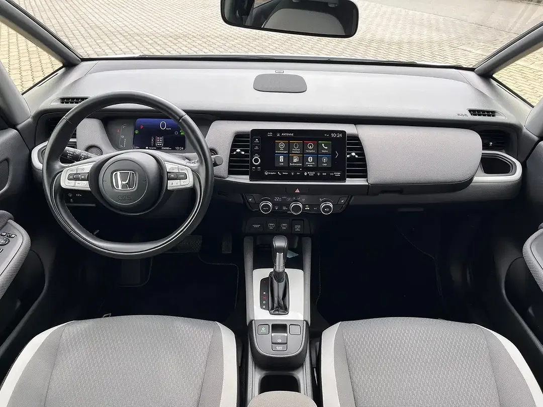 Honda Jazz - Thumbnail 11
