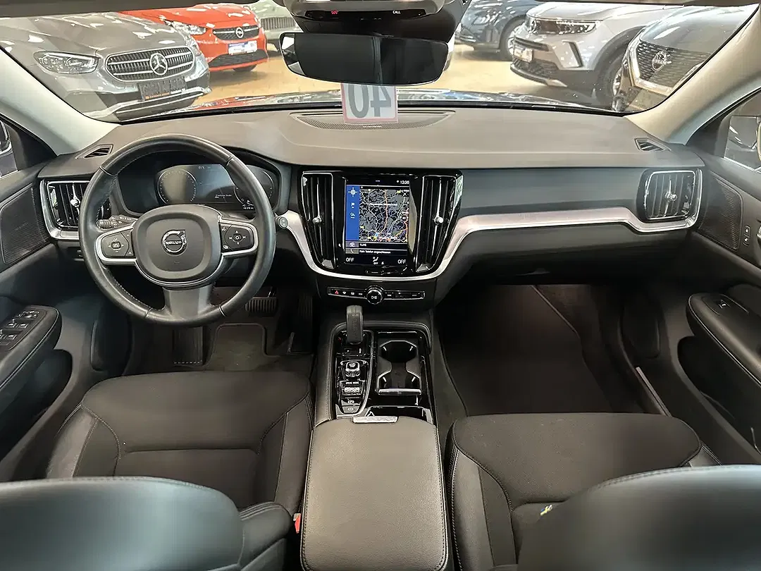 Volvo V60 - Thumbnail 13