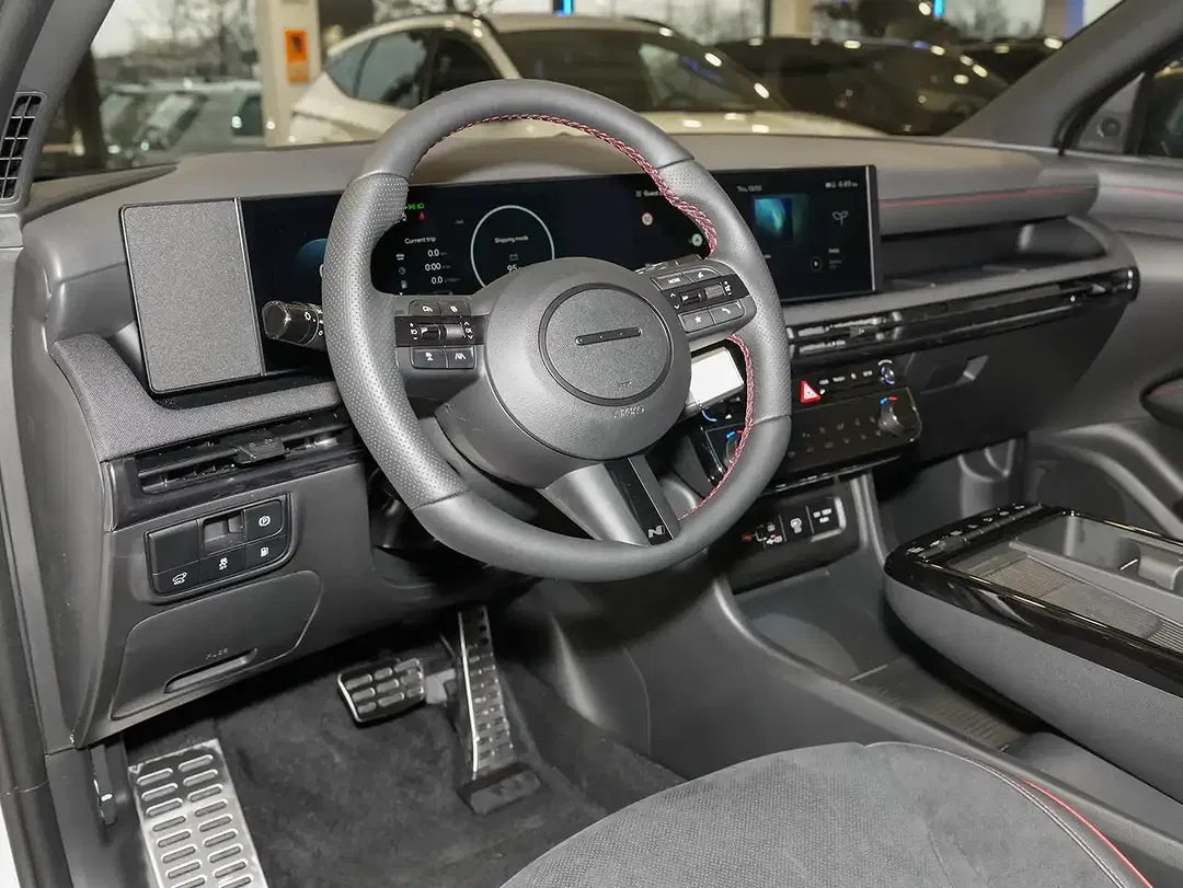 Hyundai TUCSON - Thumbnail 13
