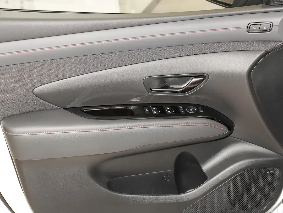 Hyundai TUCSON - Thumbnail 14