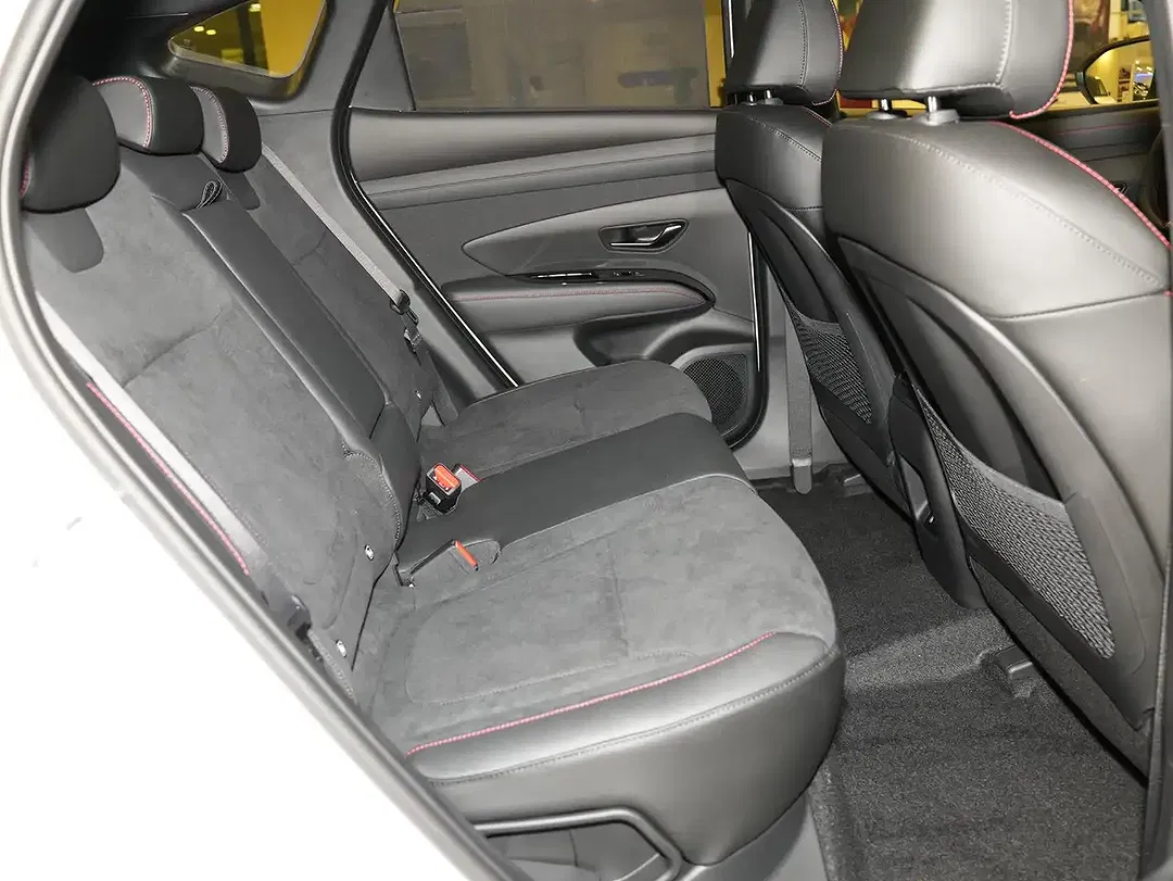 Hyundai TUCSON - Thumbnail 7