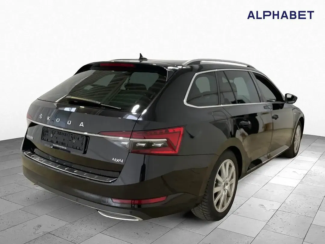 Skoda Superb - Thumbnail 4