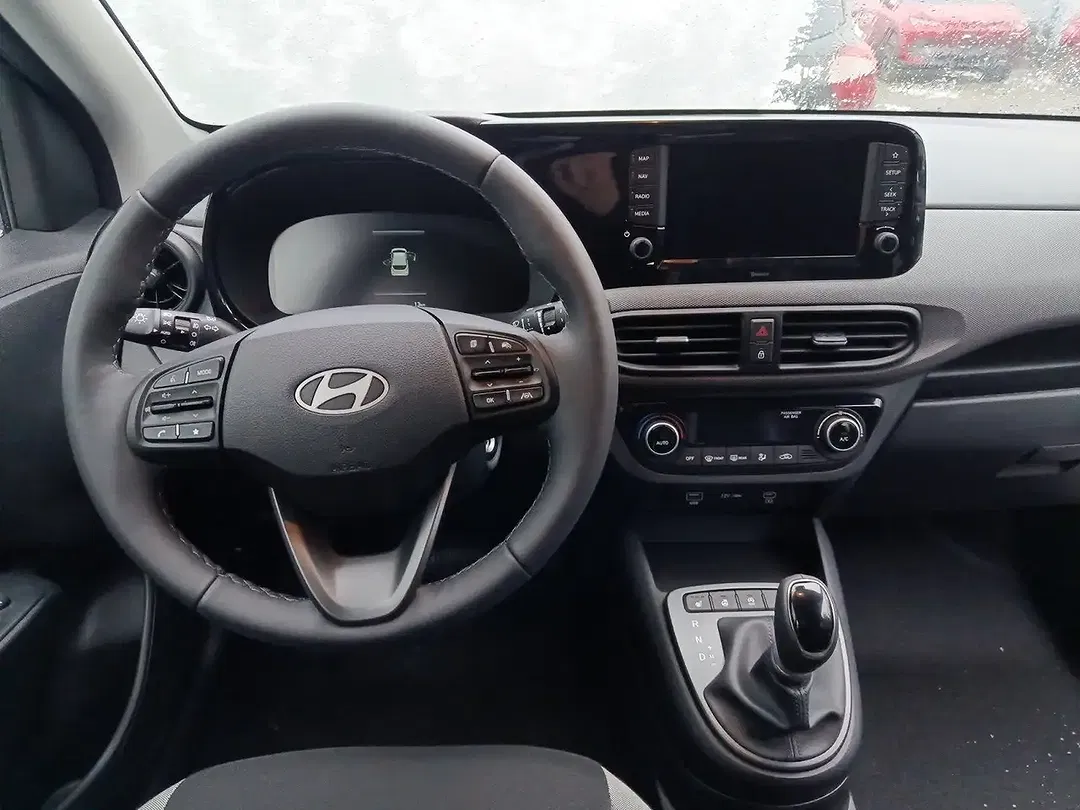Hyundai i10 - Thumbnail 11