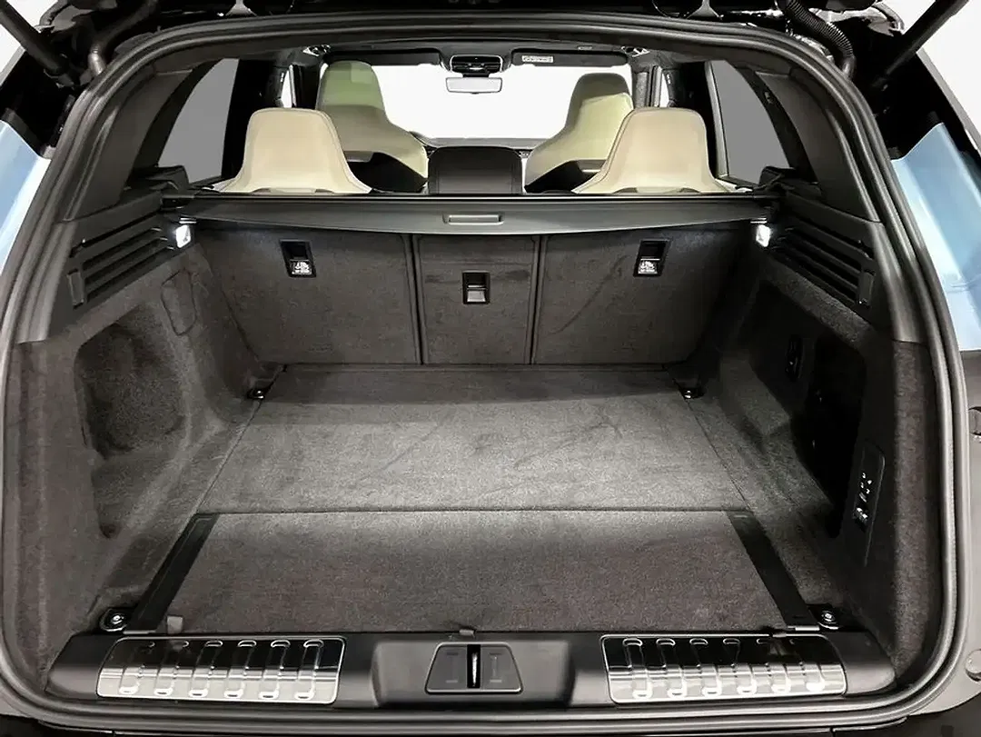Land Rover Range Rover Sport - Thumbnail 11