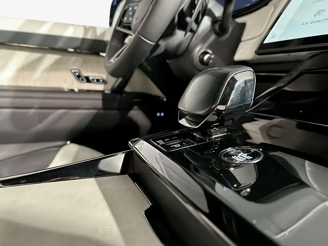 Land Rover Range Rover Sport - Thumbnail 15