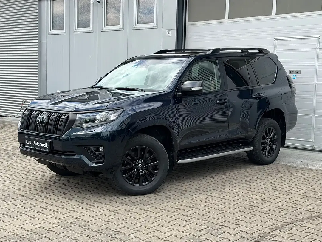 Toyota Land Cruiser - Thumbnail 2