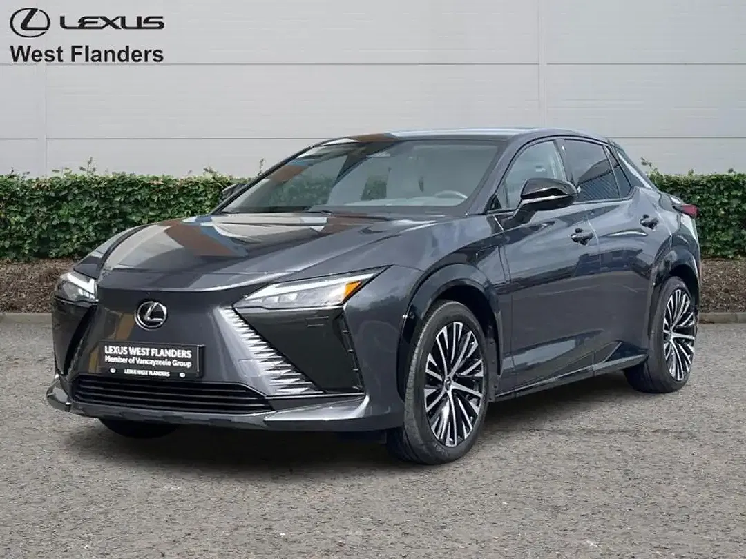 Lexus RZ