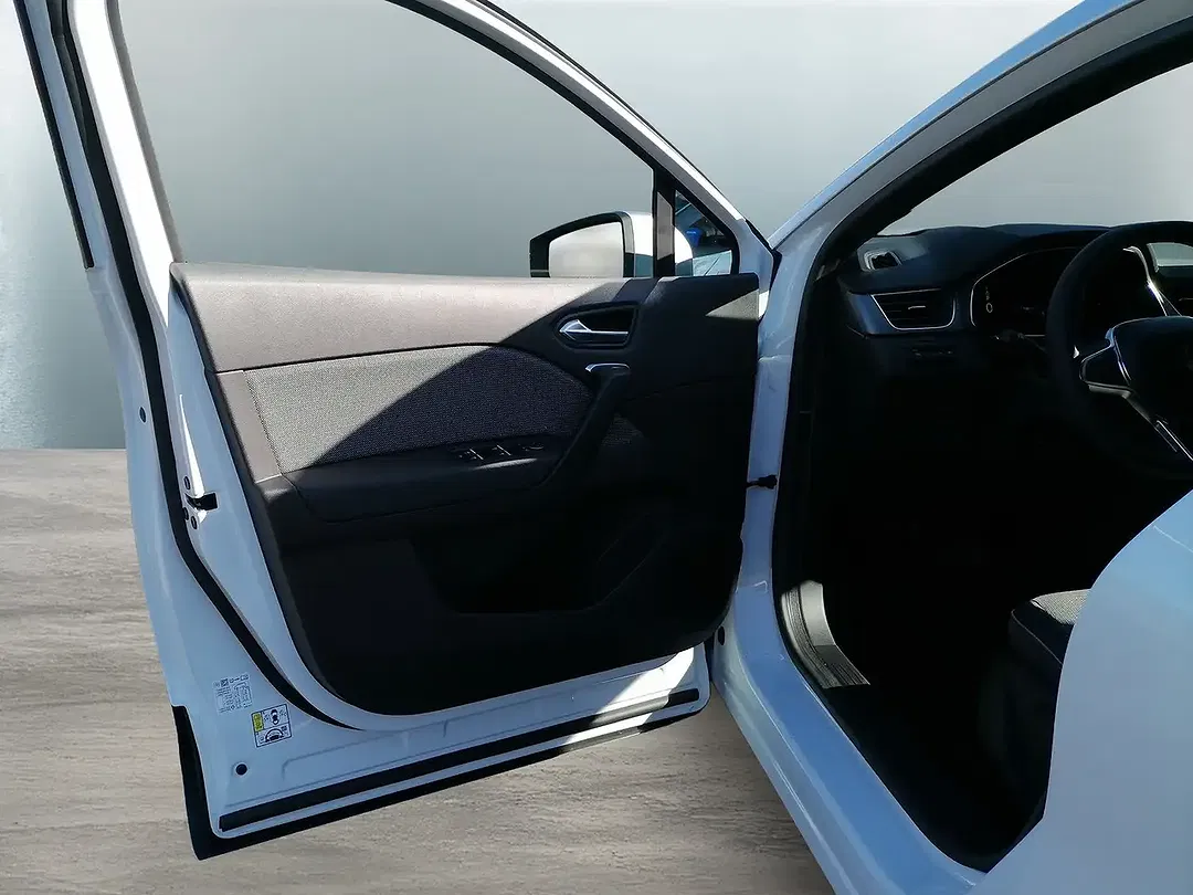 Renault Captur - Thumbnail 11