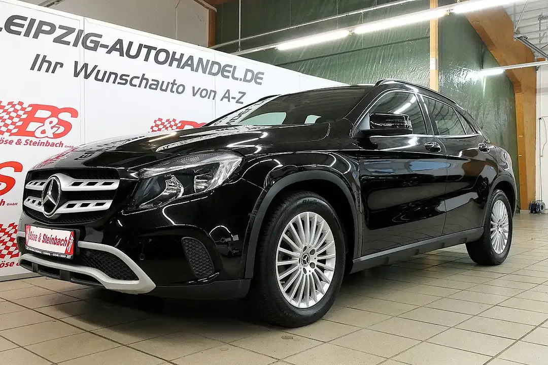 Mercedes-Benz GLA 180