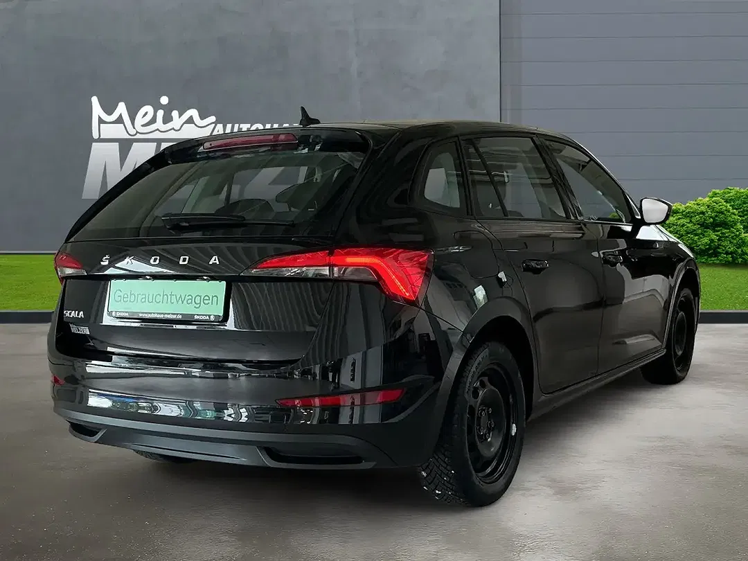 Skoda Scala - Thumbnail 2