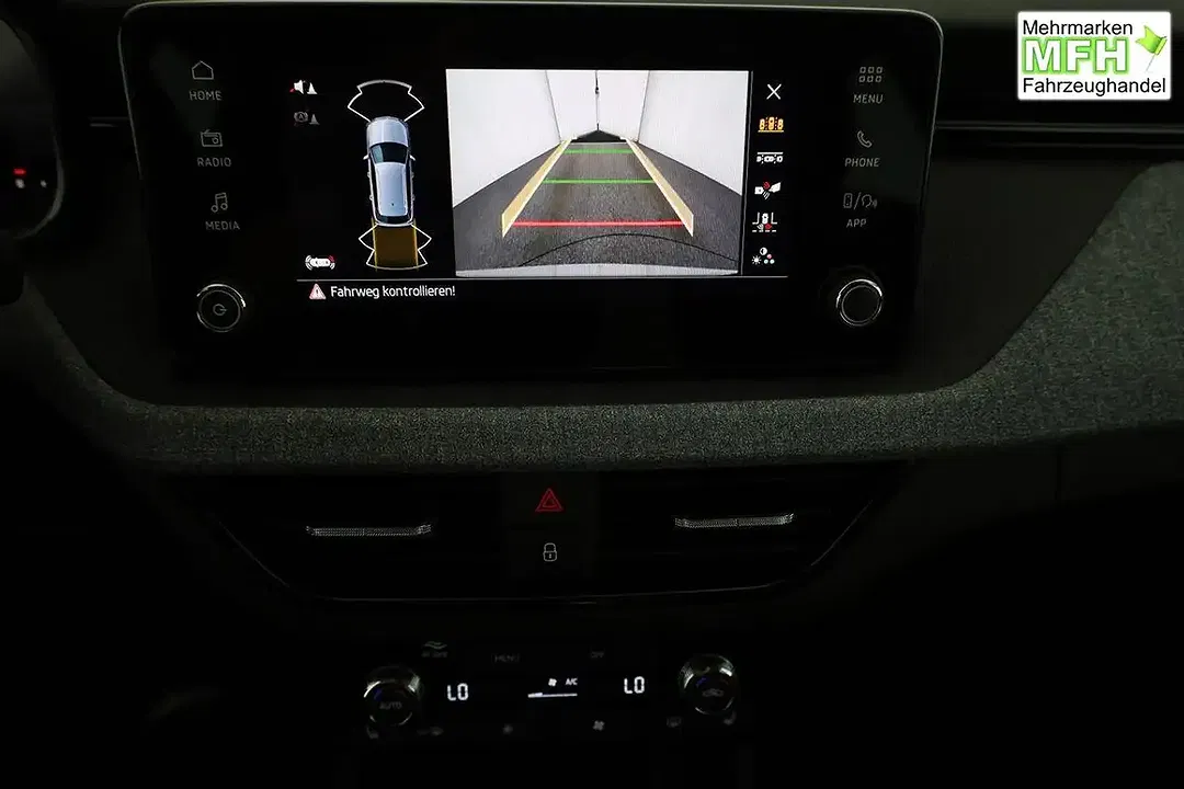 Skoda Kamiq - Thumbnail 6