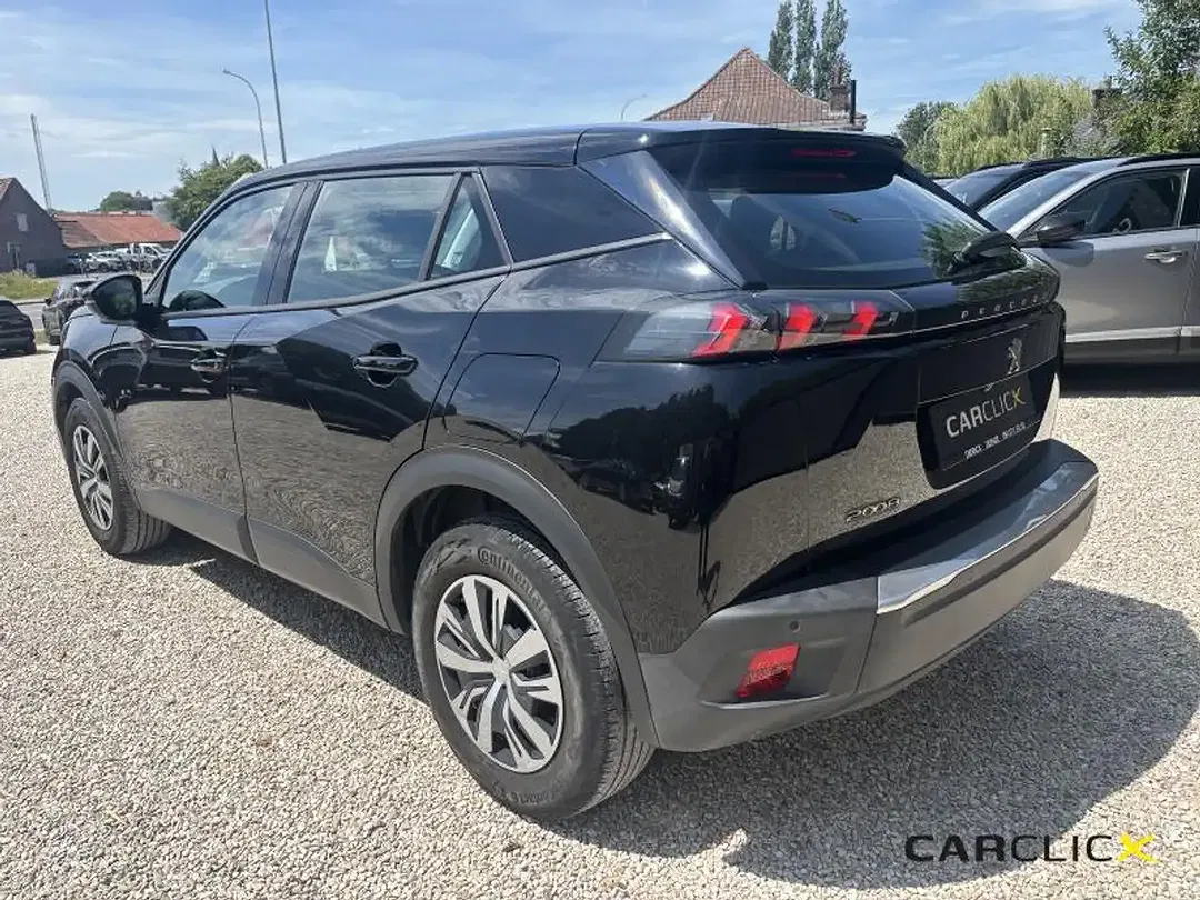 Peugeot 2008 - Thumbnail 3