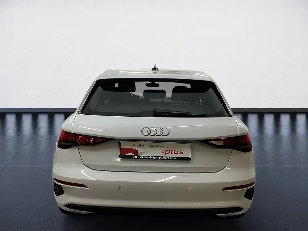 Audi A3 - Thumbnail 4