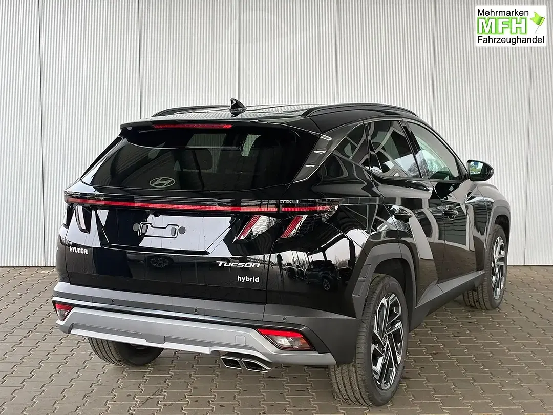 Hyundai TUCSON - Thumbnail 3