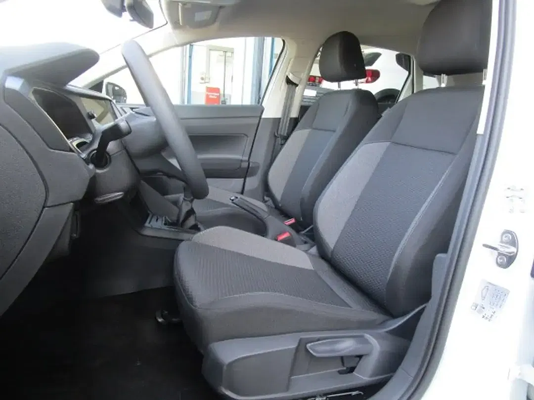 Volkswagen Polo - Thumbnail 7