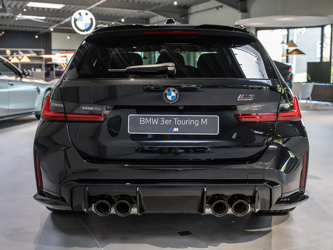 BMW M3 - Thumbnail 6