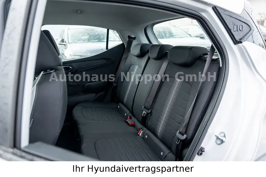 Hyundai i10 - Thumbnail 7
