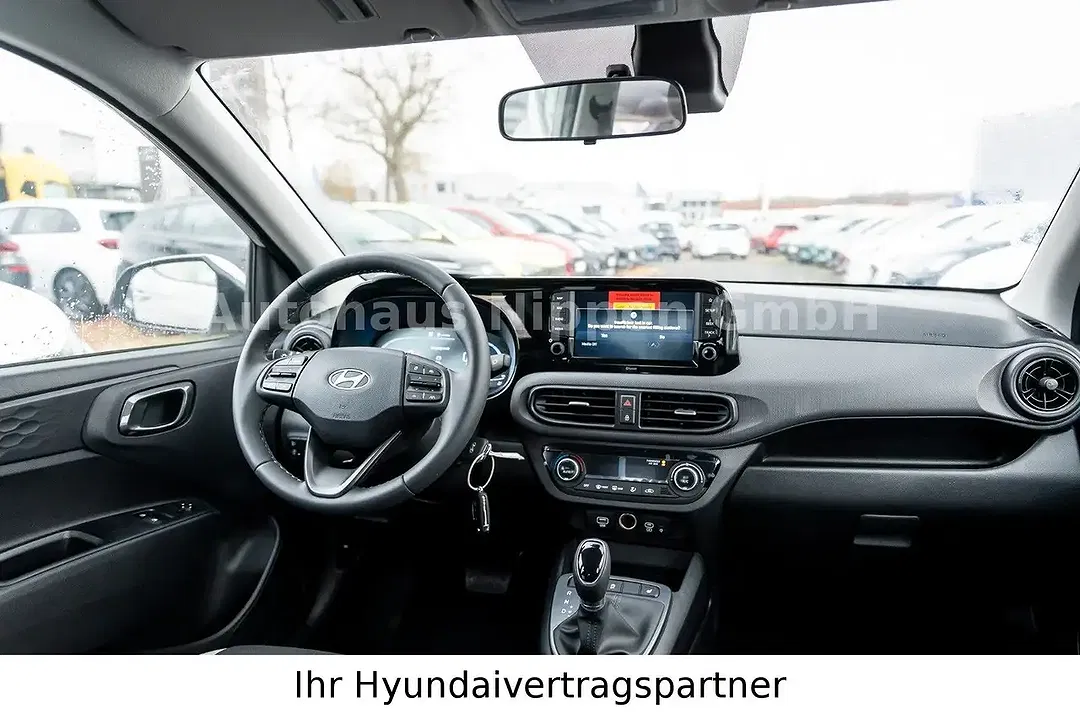 Hyundai i10 - Thumbnail 8