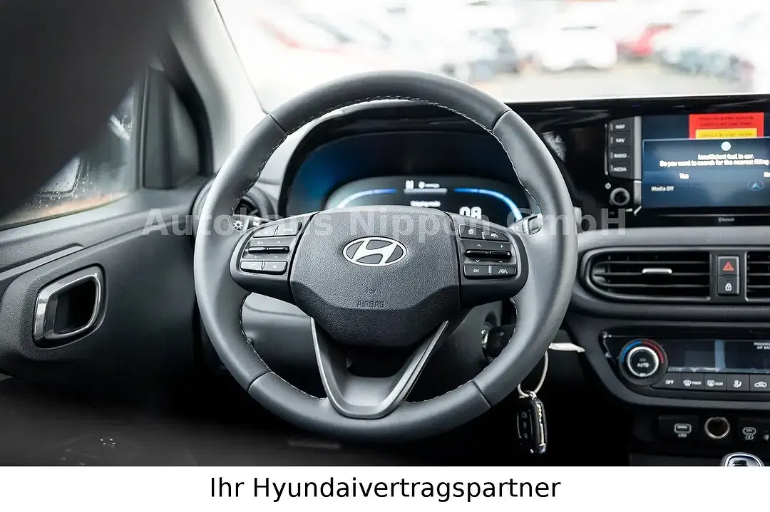 Hyundai i10 - Thumbnail 9