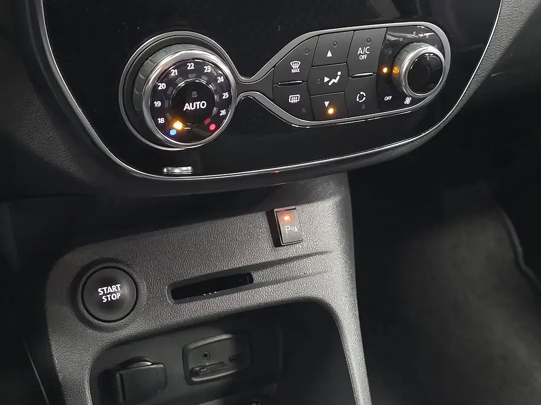 Renault Captur - Thumbnail 14