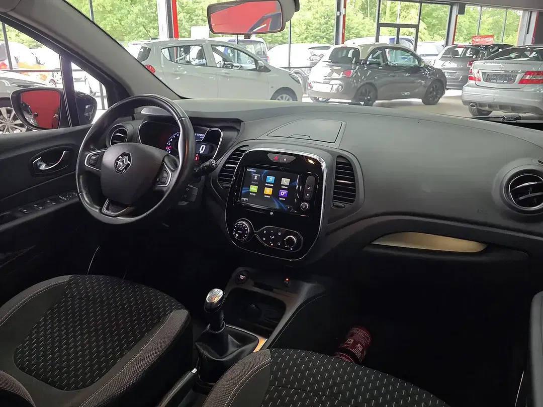 Renault Captur - Thumbnail 7