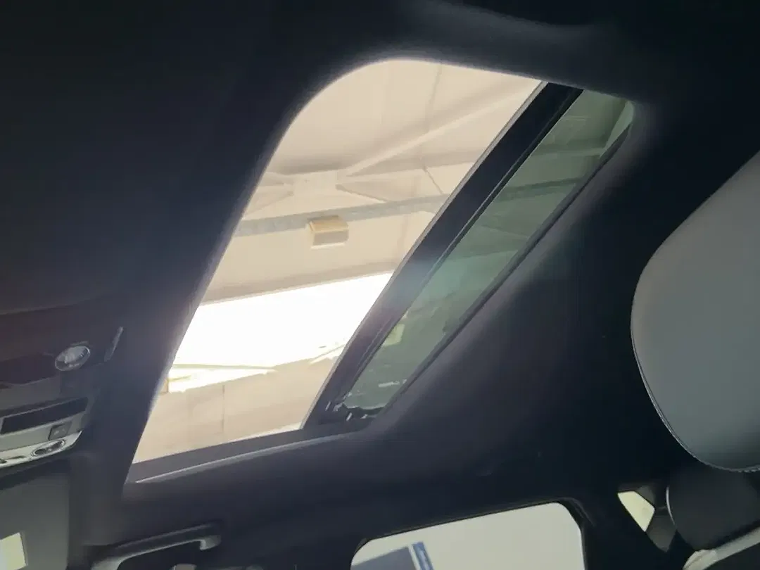 Kia EV6 - Thumbnail 13