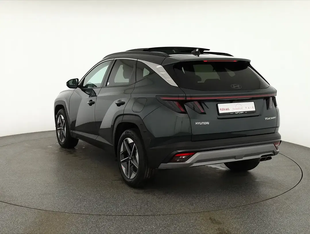 Hyundai TUCSON - Thumbnail 2