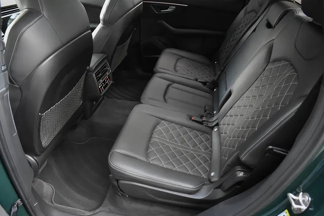 Audi SQ7 - Thumbnail 12