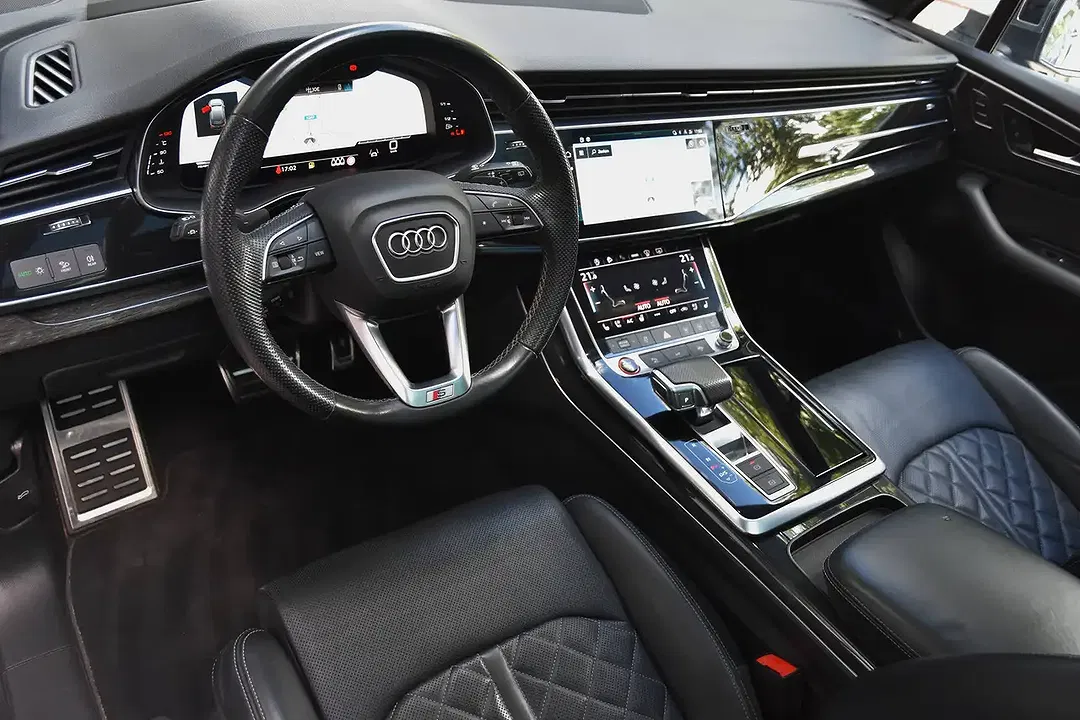 Audi SQ7 - Thumbnail 4