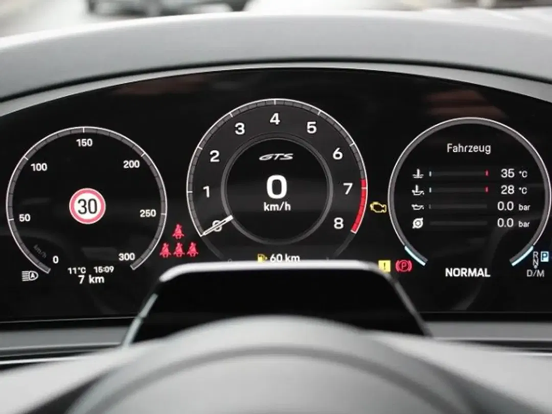 Porsche Cayenne - Thumbnail 15