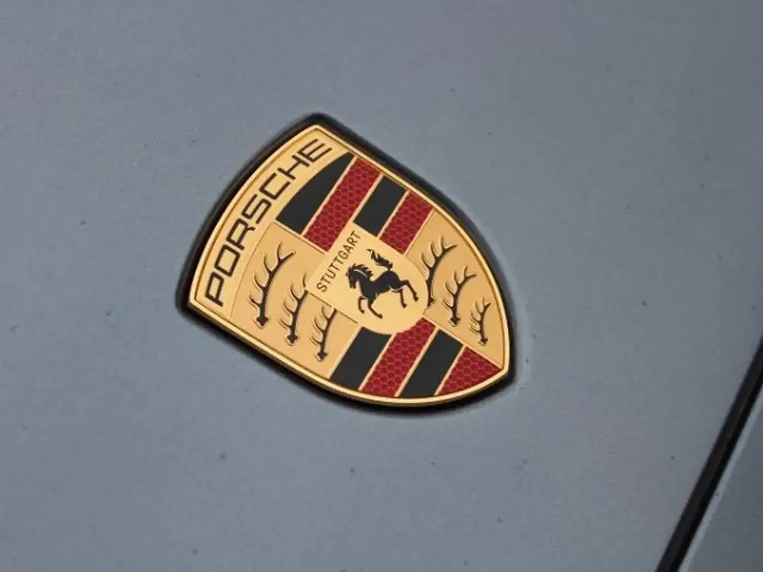 Porsche Cayenne - Thumbnail 8