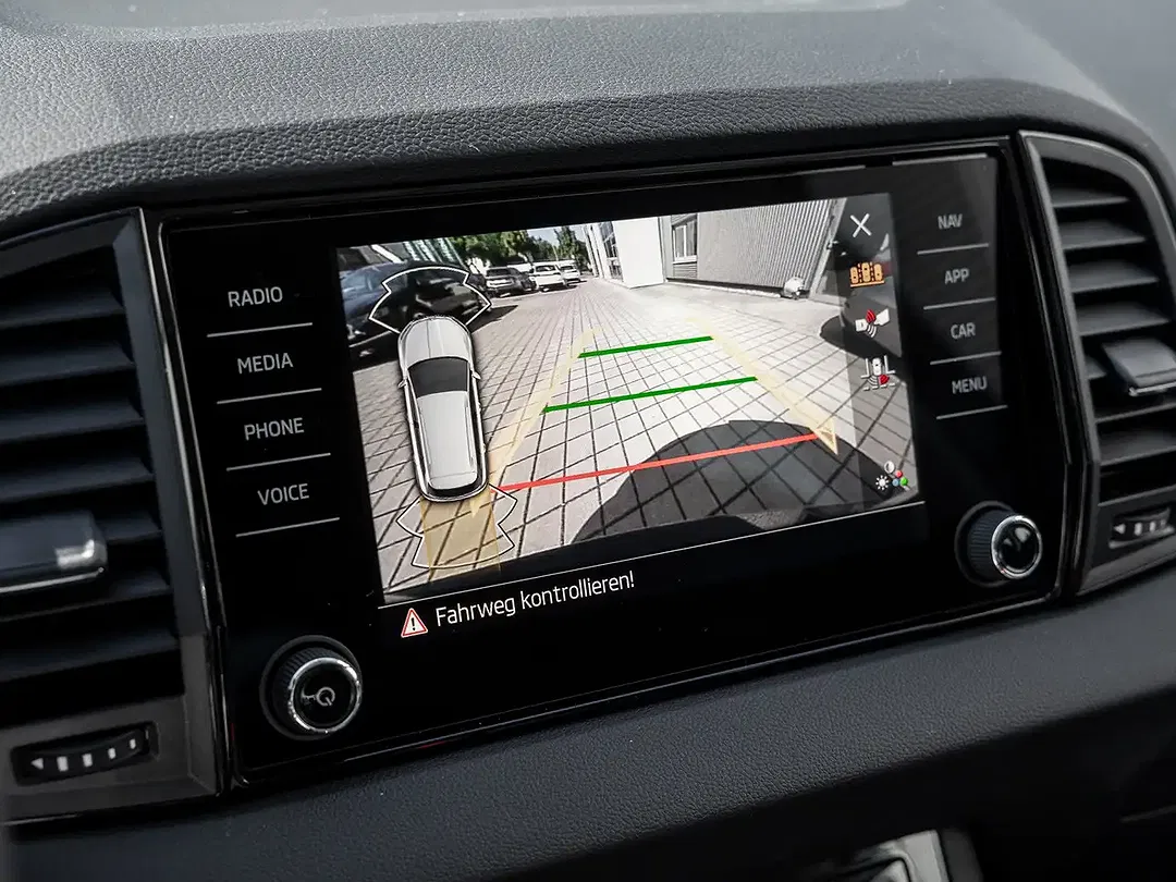 Skoda Karoq - Thumbnail 12