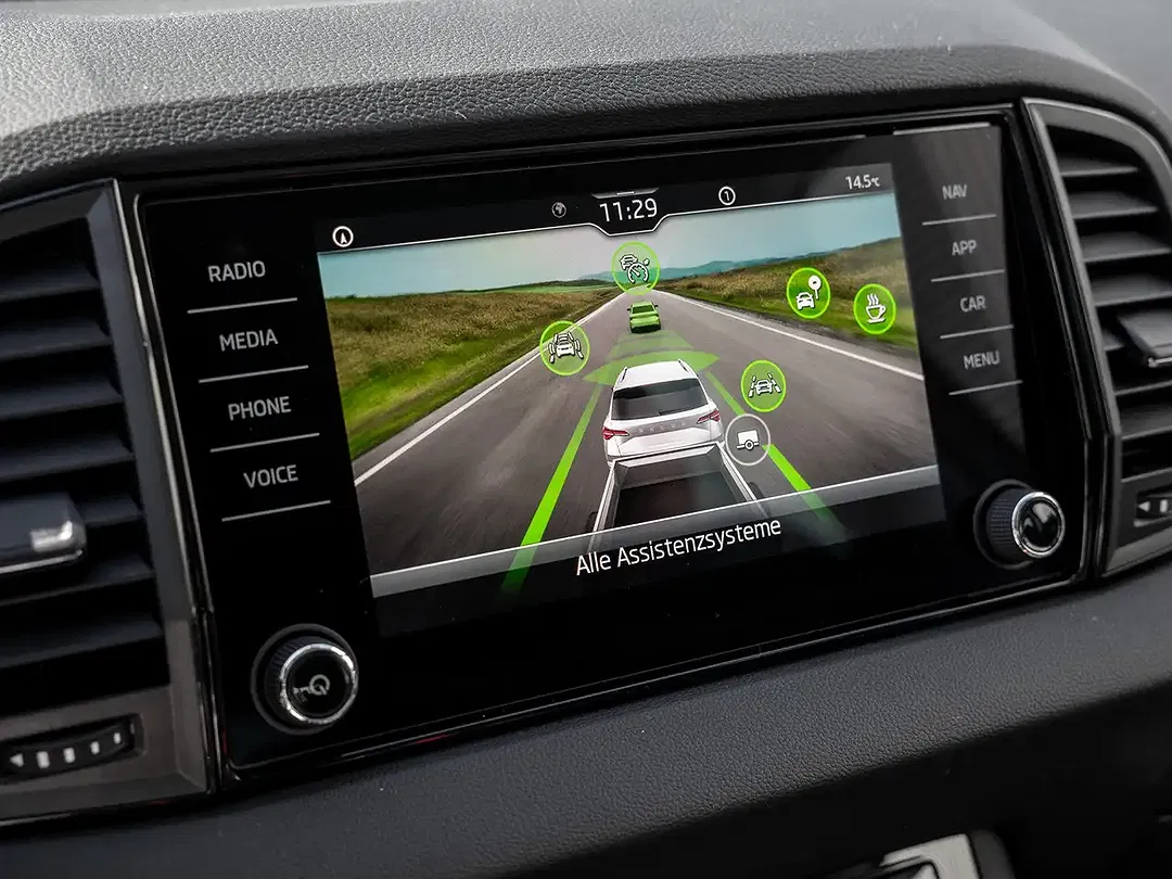 Skoda Karoq - Thumbnail 14