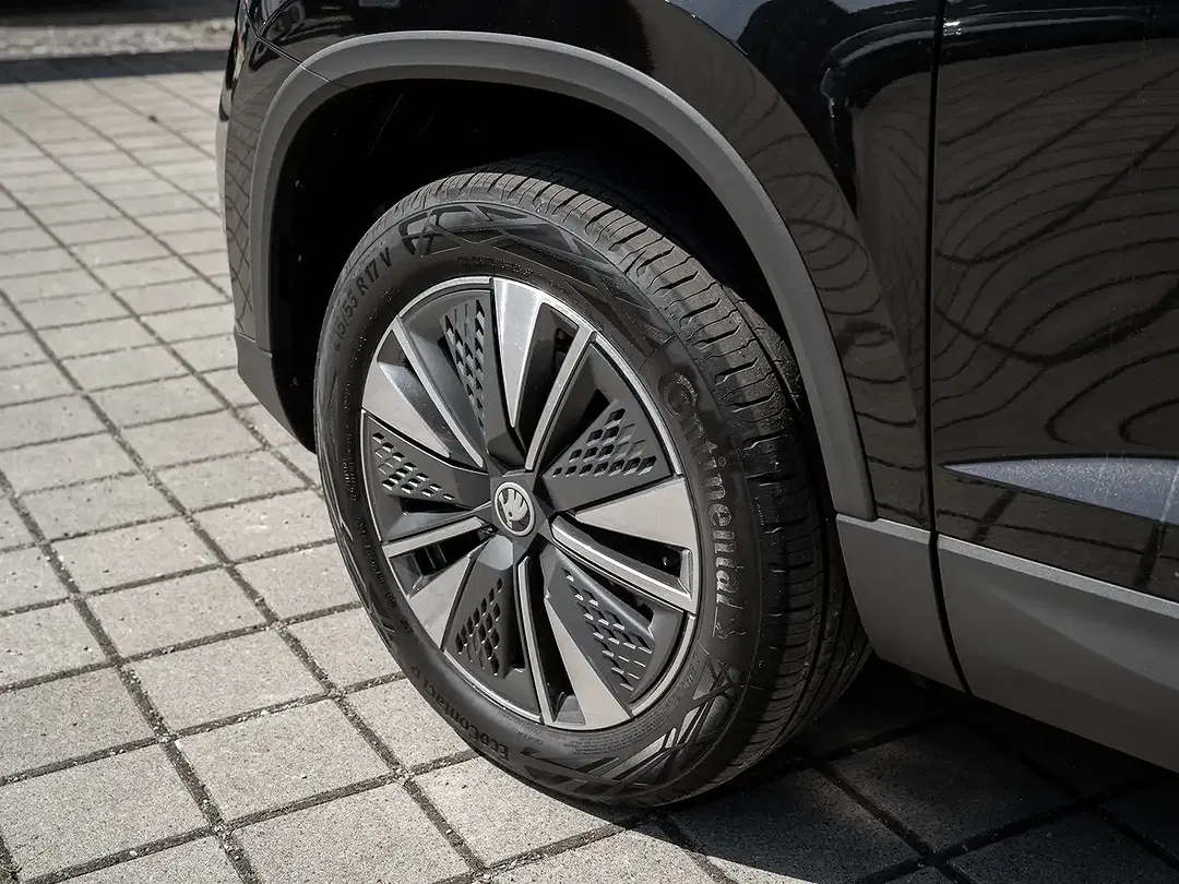 Skoda Karoq - Thumbnail 5