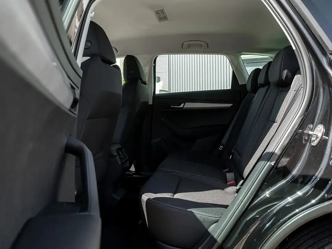 Skoda Karoq - Thumbnail 7