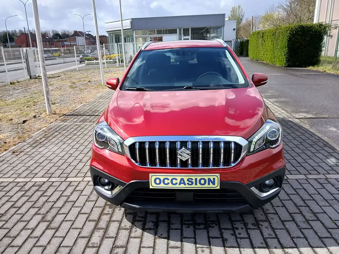 Suzuki SX4 S-Cross - Thumbnail 2
