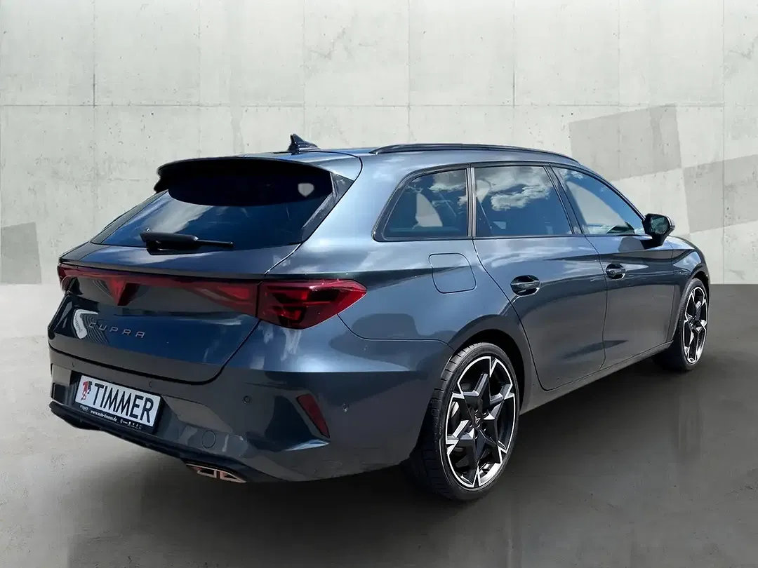 CUPRA Leon - Thumbnail 3