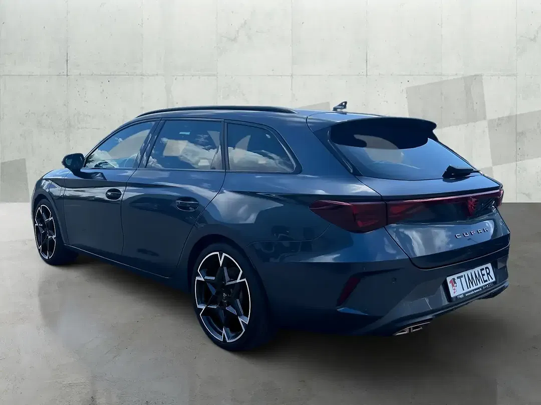 CUPRA Leon - Thumbnail 4