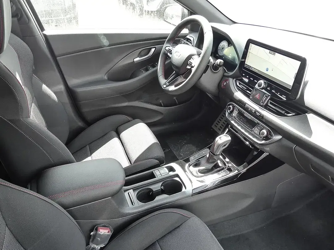 Hyundai i30 - Thumbnail 4